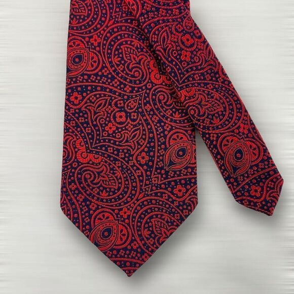 Christian Dior Huges & Hatcher Mens Paisley Neck Tie Red Blue Maximalist Pattern - Picture 1 of 7